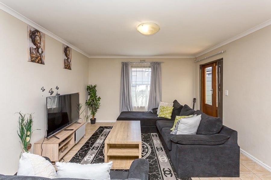 3 Bedroom Property for Sale in Parklands Western Cape